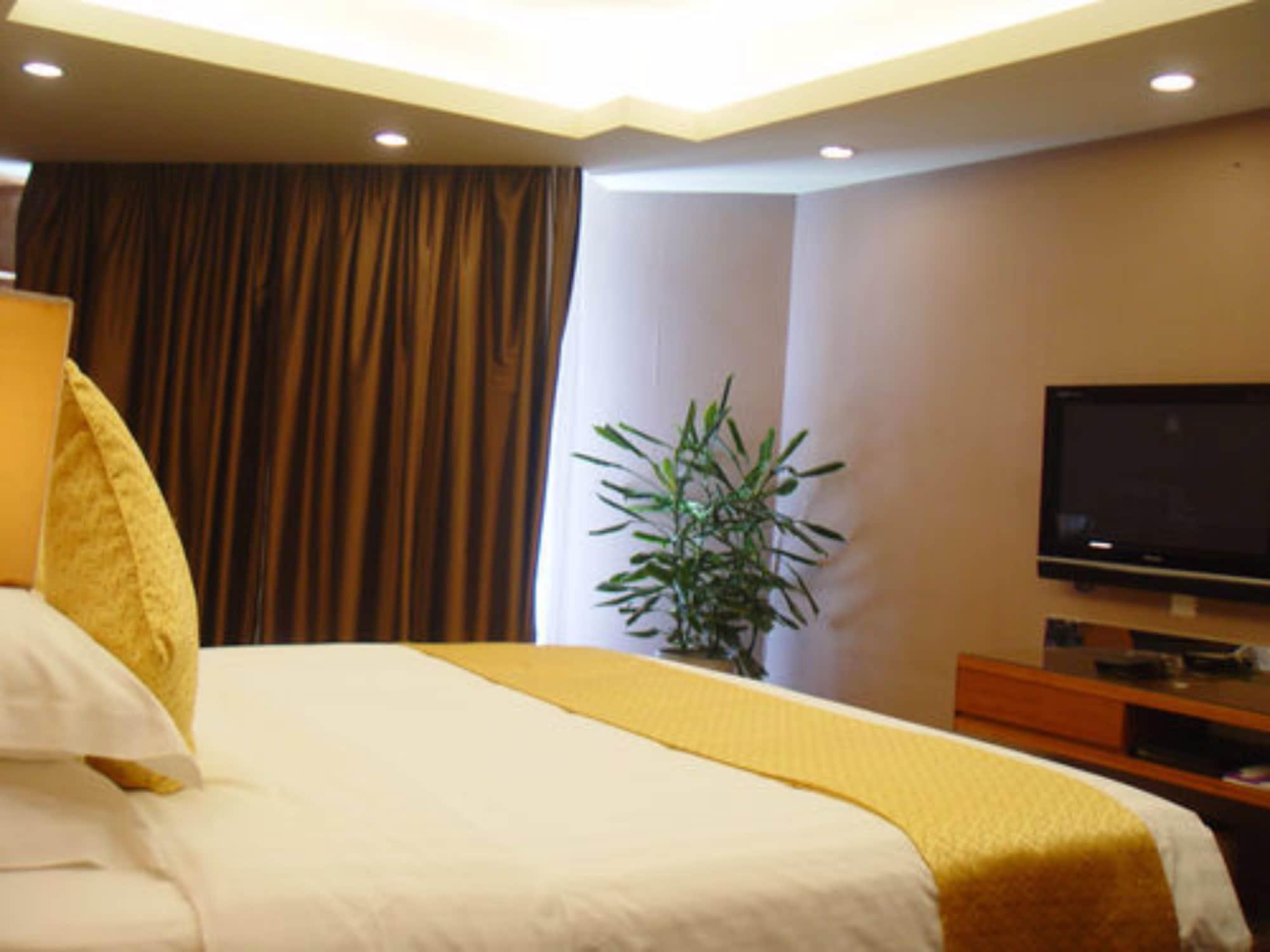 Qingdao Kuaitong International Hotel Екстер'єр фото