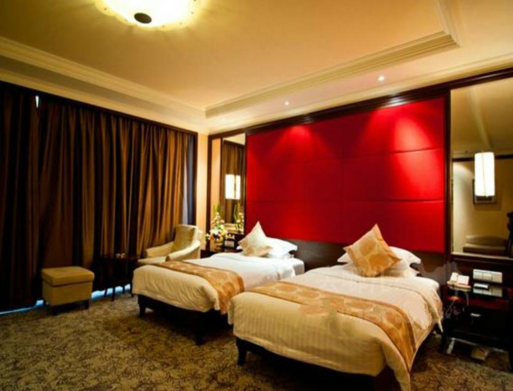 Qingdao Kuaitong International Hotel Екстер'єр фото